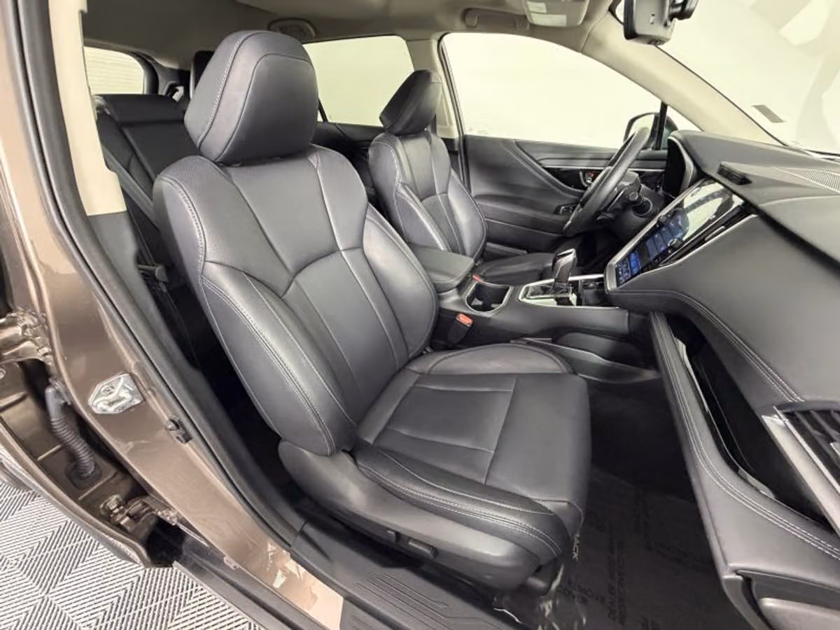 2024 Subaru Outback Limited Crossover Image 24