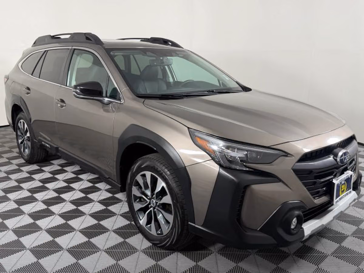 2024 Subaru Outback Limited Crossover Image 37