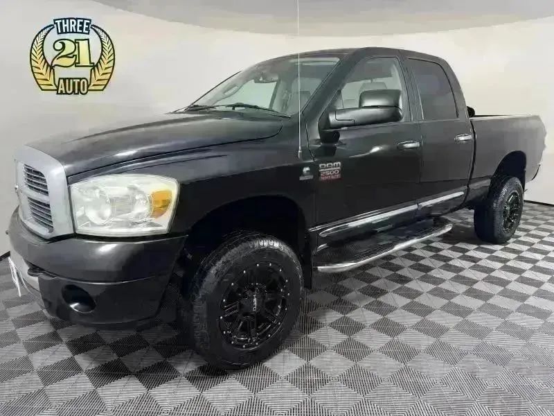 Black 2008 Dodge RAM 2500 Pickup Truck Four-Wheel Drive 6-Speed Automatic Overdrive