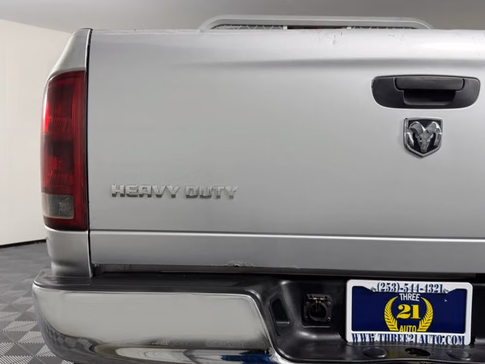 2006 Dodge Ram 2500 SLT Pickup 4D 6 1/4 ft Quad Cab Image 10