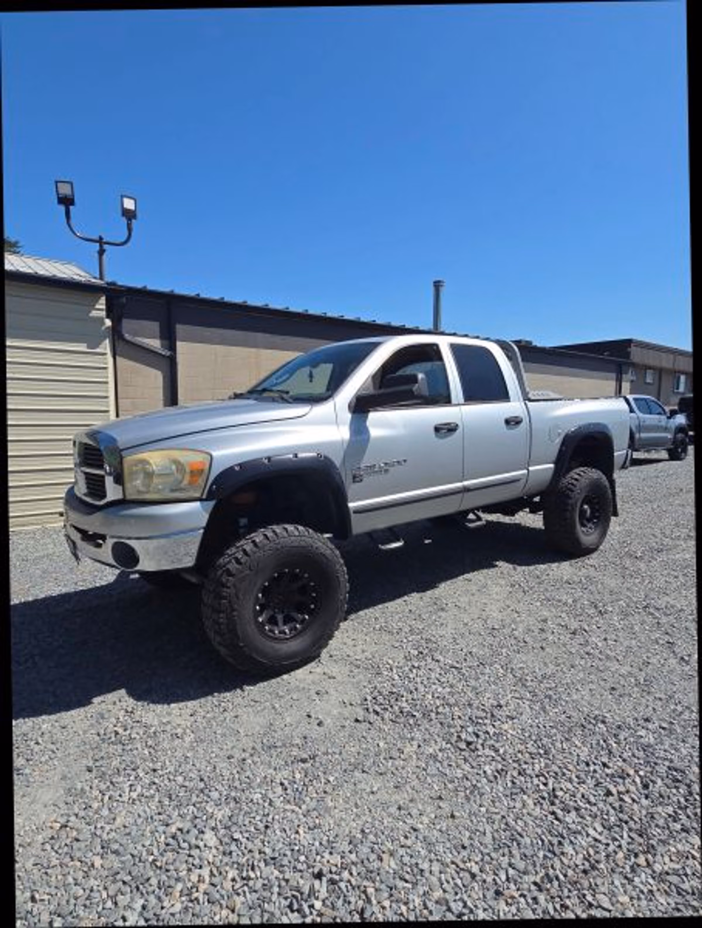 2006 Dodge Ram 2500 SLT Pickup 4D 6 1/4 ft Quad Cab Image 1
