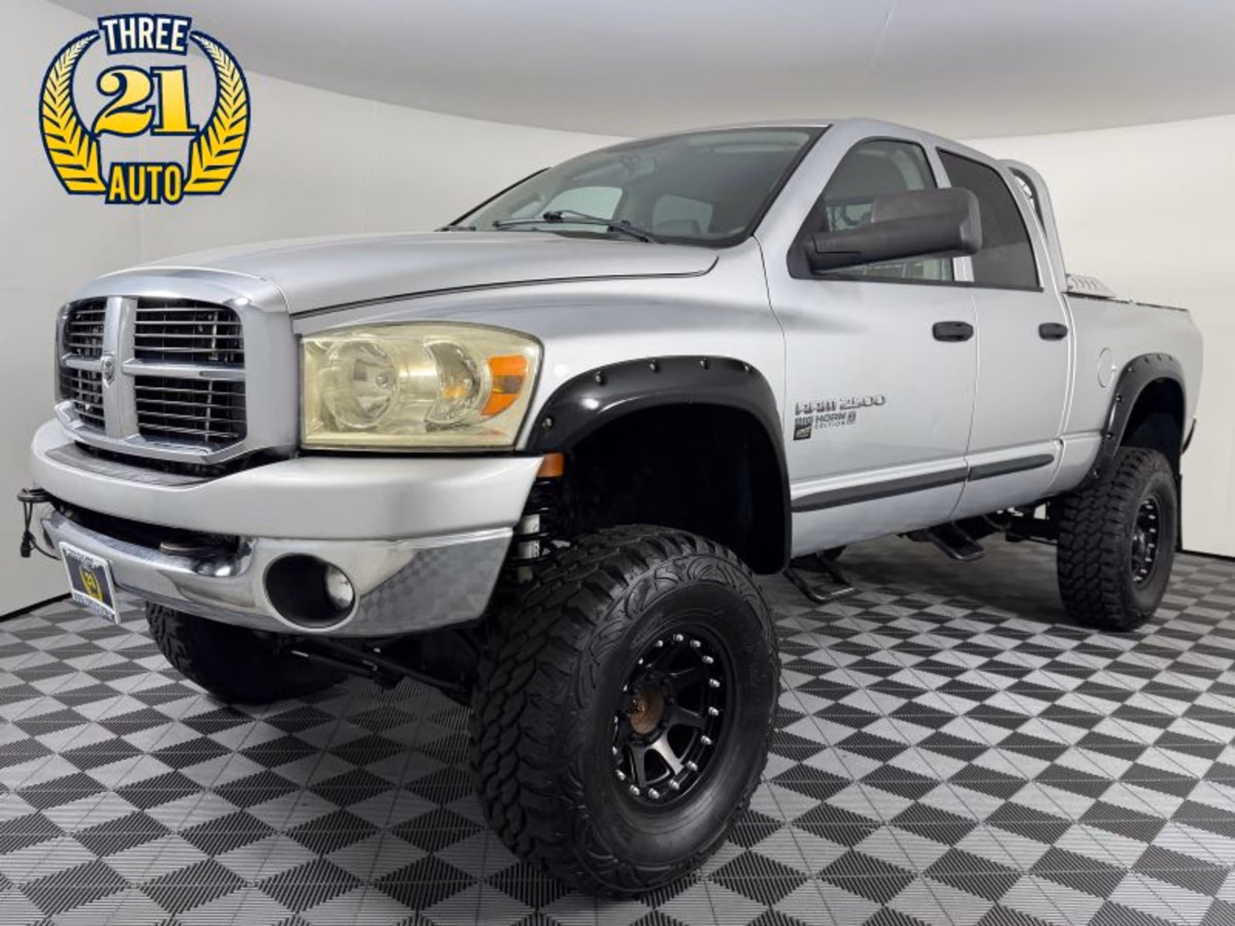 2006 Dodge Ram 2500 SLT Pickup 4D 6 1/4 ft Quad Cab Image 1