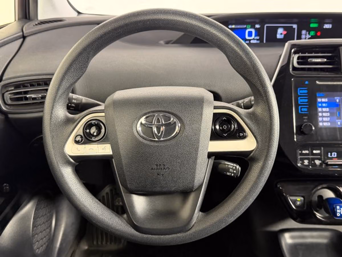 2016 Toyota Prius Two Image 26