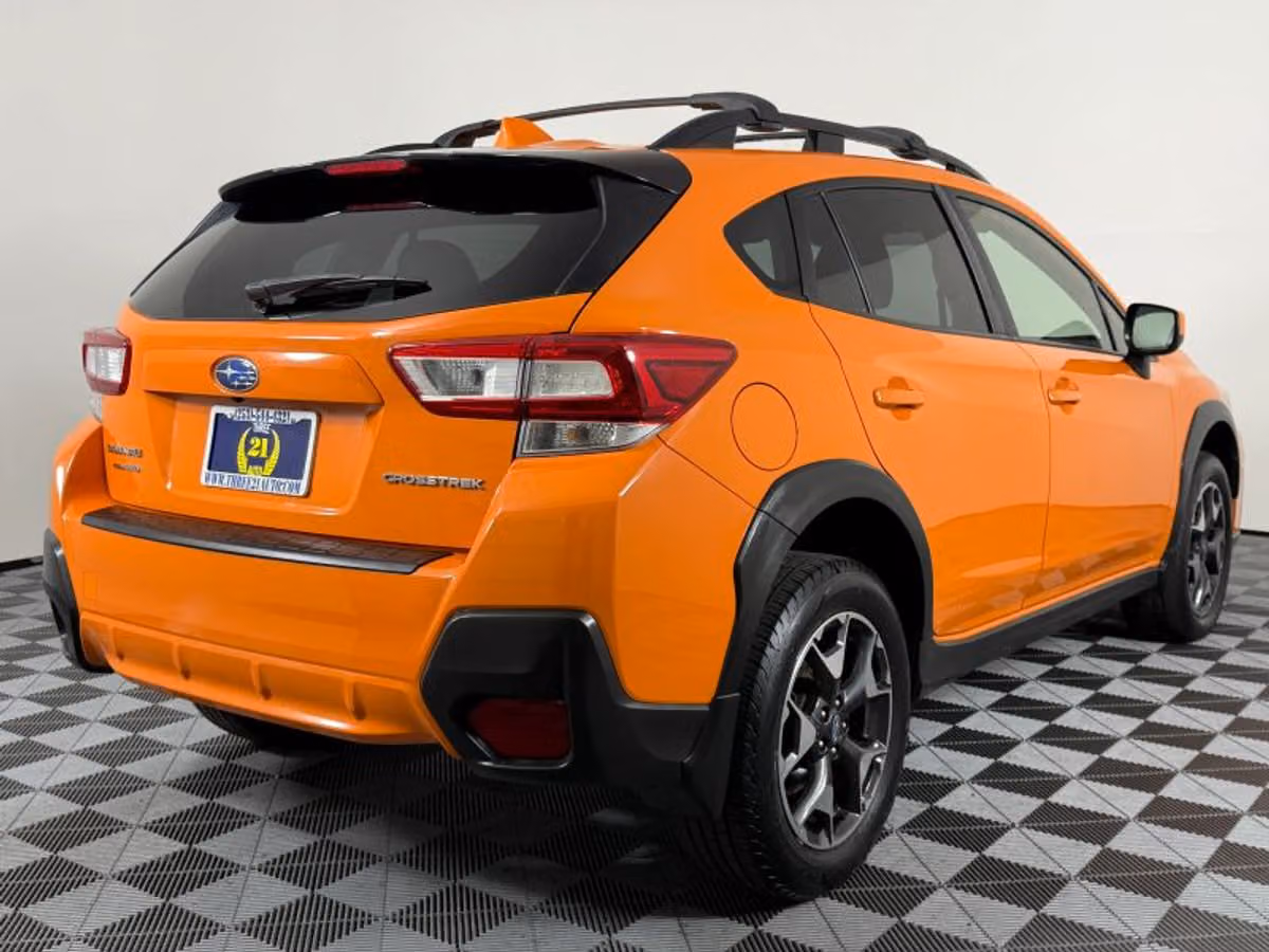 2019 Subaru Crosstrek 2.0i Premium Crossover Image 8