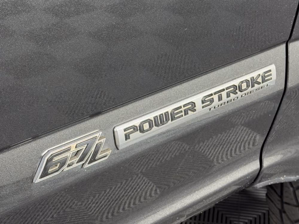 2018 Ford F-350 Super Duty Platinum Crew Cab Image 16