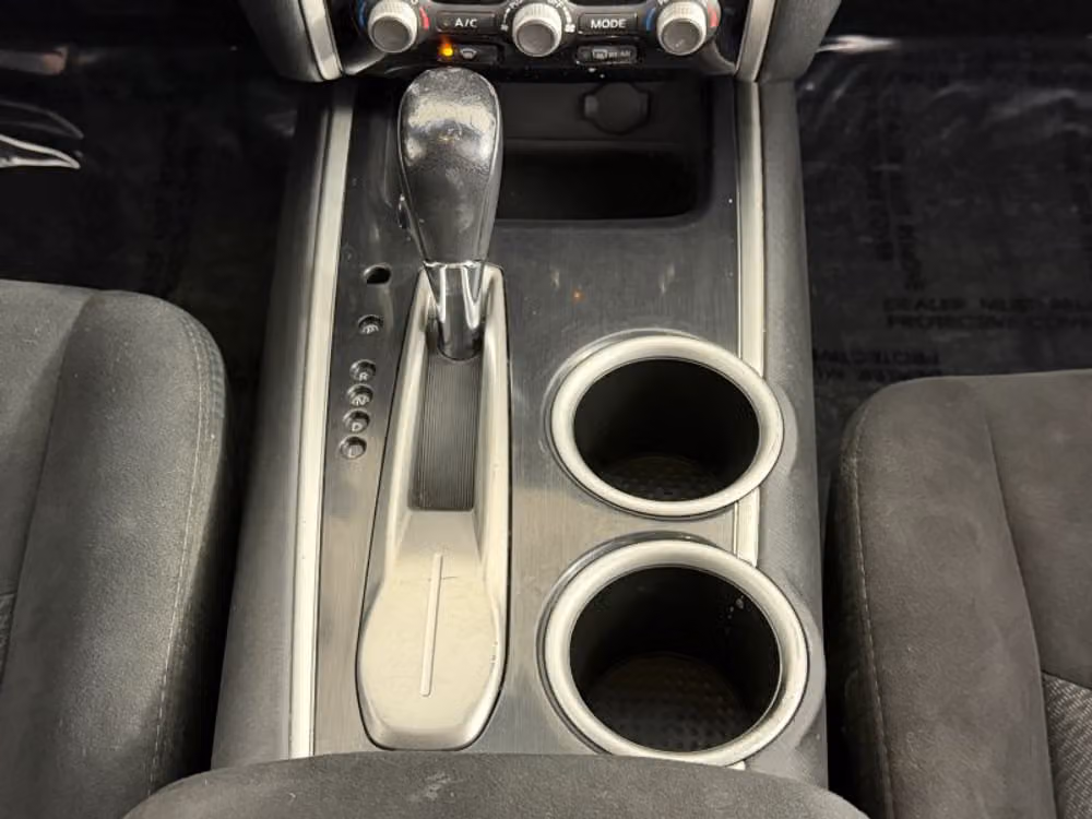 2015 Nissan Pathfinder SV Image 33