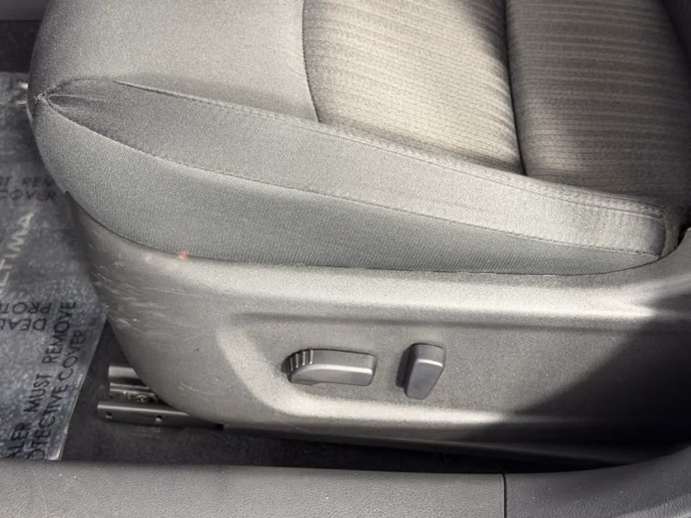 2025 Nissan Altima 2.5 SV Image 19