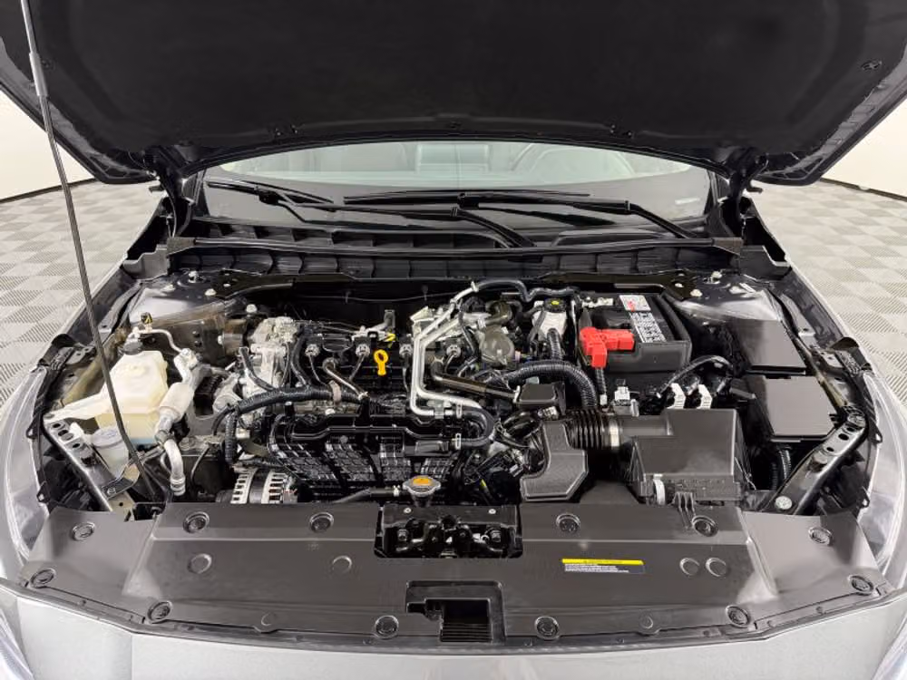 2025 Nissan Altima 2.5 SV Image 16