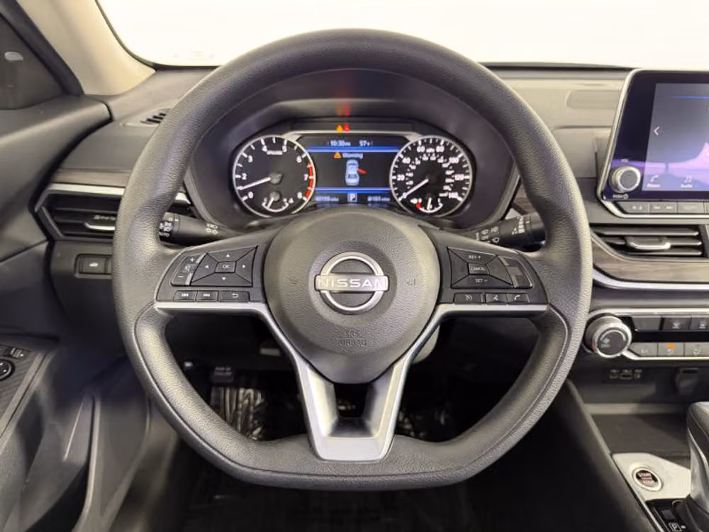 2025 Nissan Altima 2.5 SV Image 32
