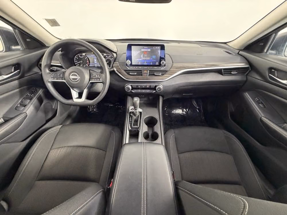 2025 Nissan Altima 2.5 SV Image 25