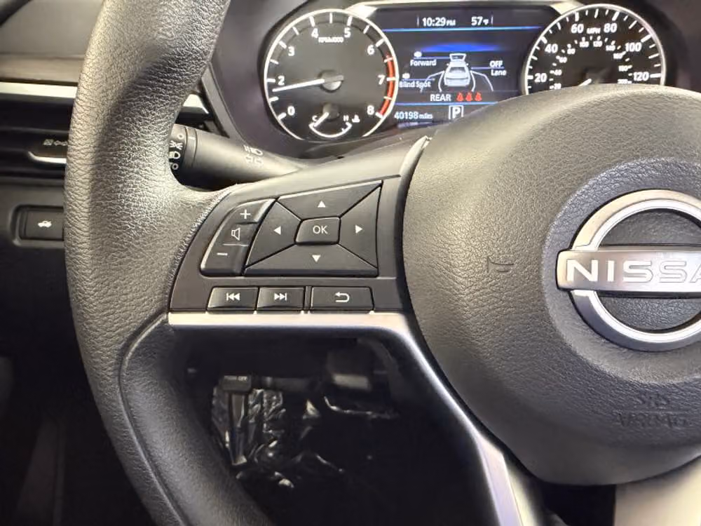 2025 Nissan Altima 2.5 SV Image 33