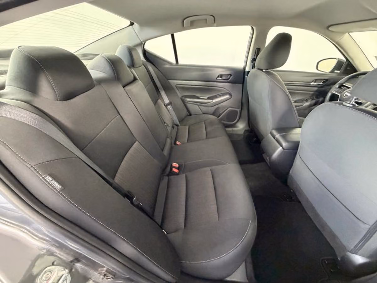 2025 Nissan Altima 2.5 SV Image 24