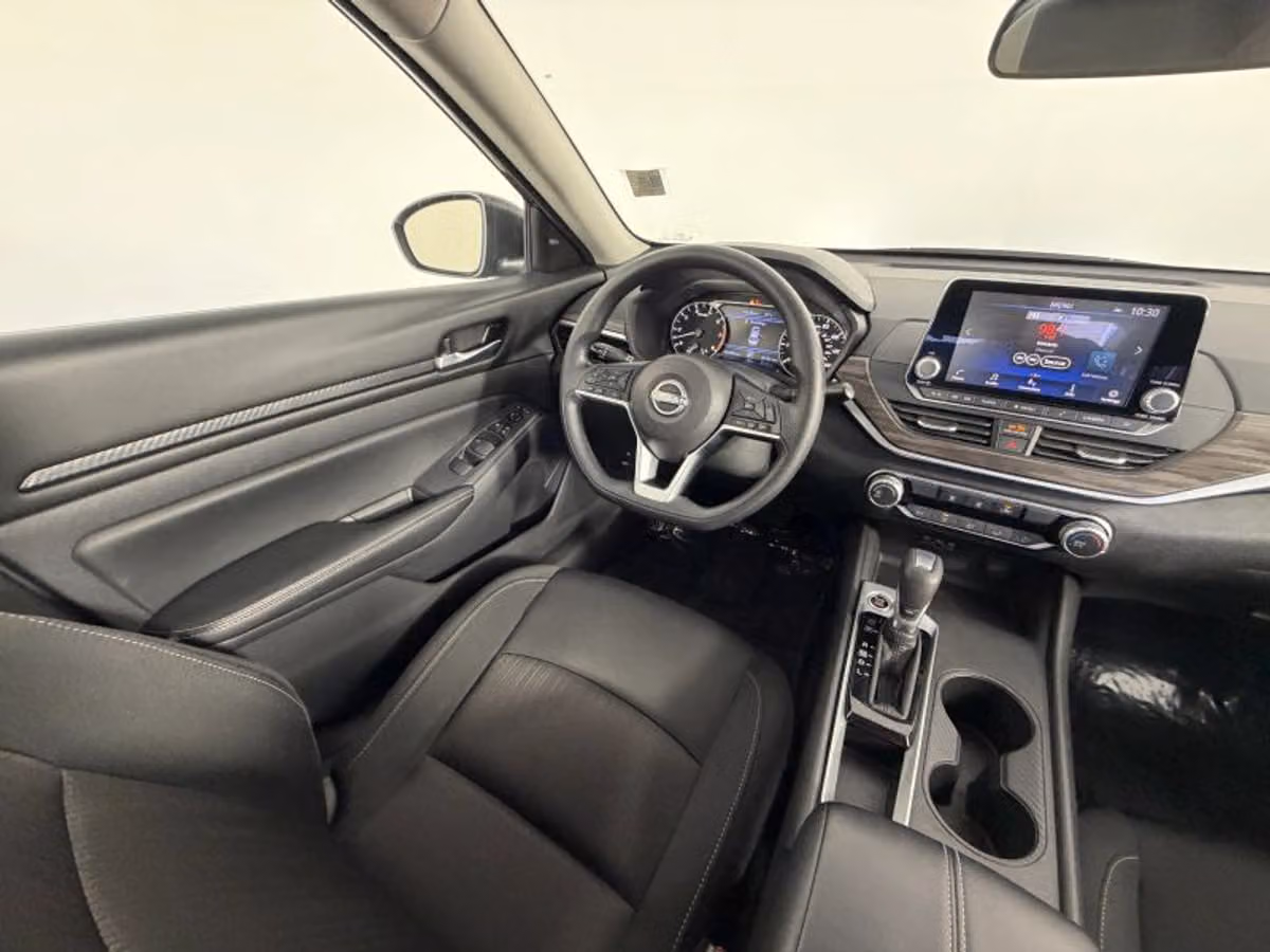 2025 Nissan Altima 2.5 SV Image 26
