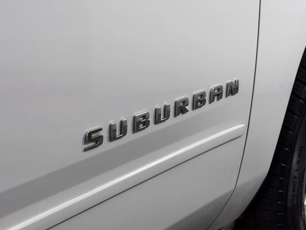 2015 Chevrolet Suburban LTZ Image 16