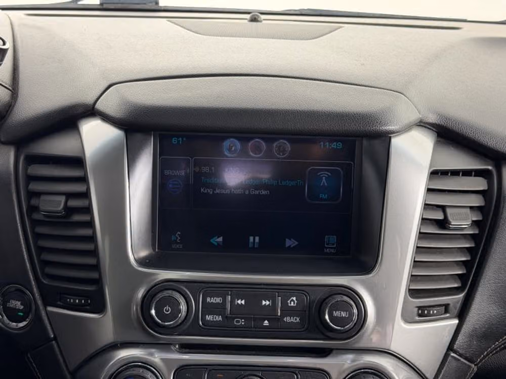 2015 Chevrolet Suburban LTZ Image 27