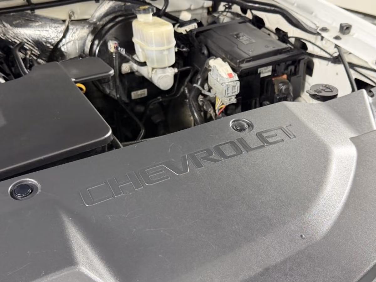 2015 Chevrolet Suburban LTZ Image 18