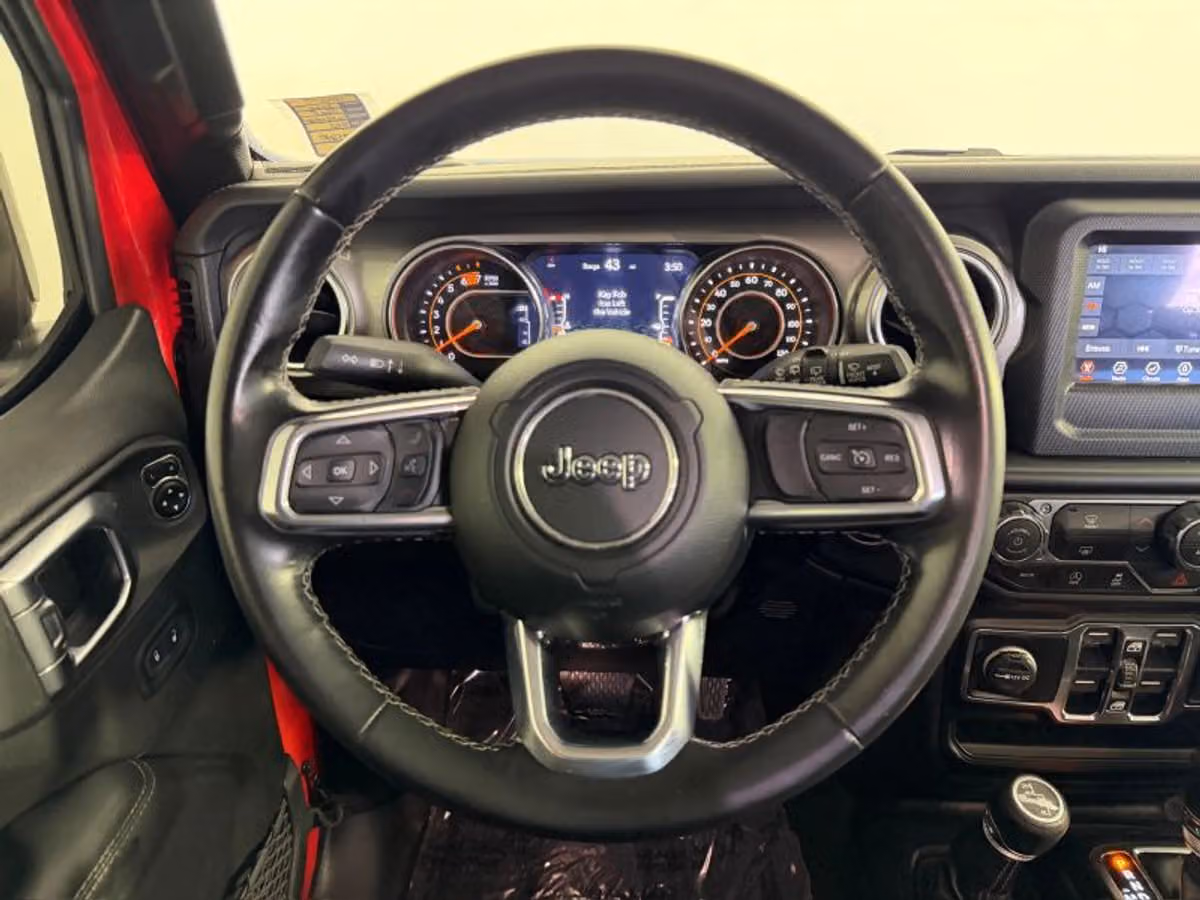 2020 Jeep Wrangler Unlimited Sahara Image 15