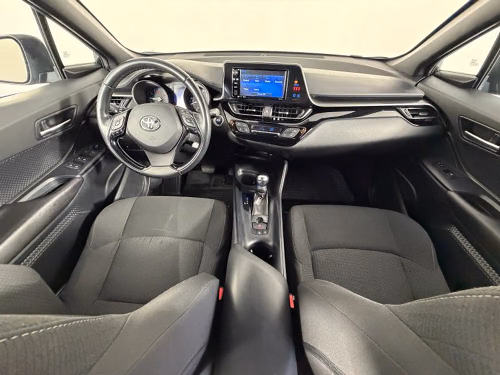 2018 Toyota C-HR XLE Premium Crossover Image 27