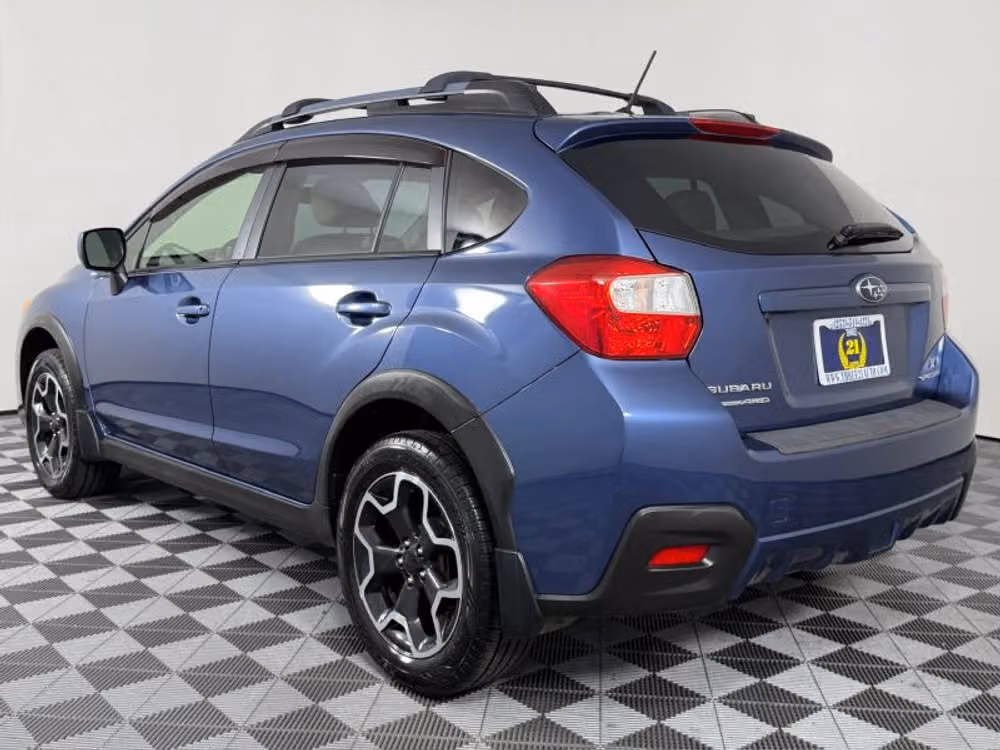 2013 Subaru XV Crosstrek 2.0i Premium Crossover Image 4