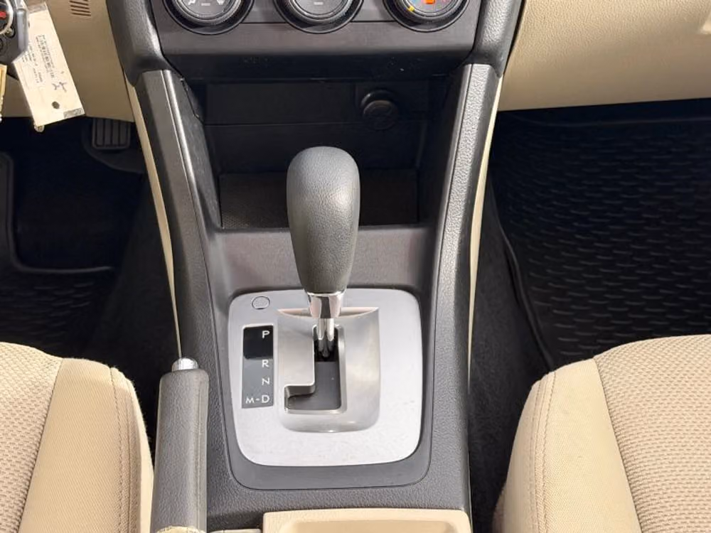 2013 Subaru XV Crosstrek 2.0i Premium Crossover Image 16