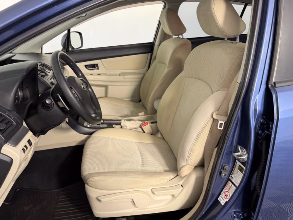 2013 Subaru XV Crosstrek 2.0i Premium Crossover Image 32