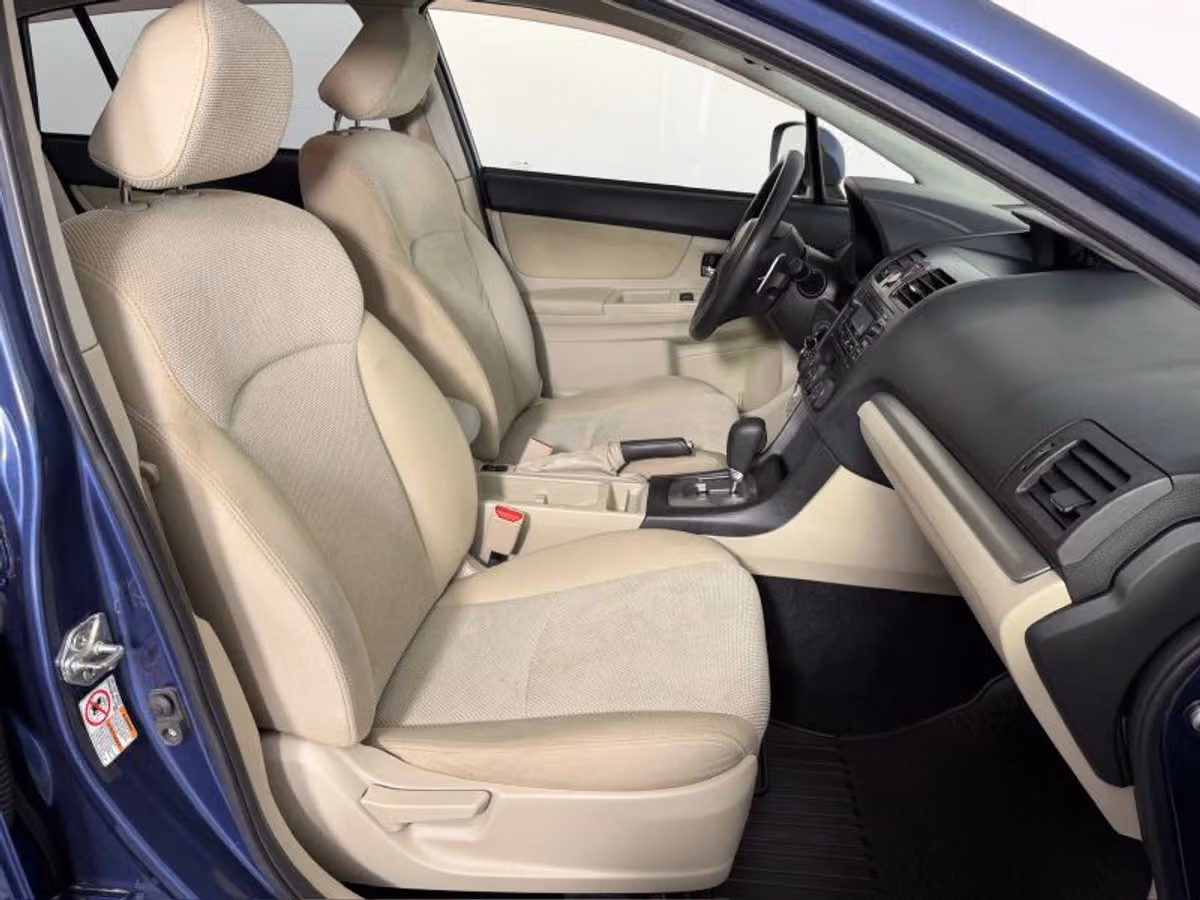 2013 Subaru XV Crosstrek 2.0i Premium Crossover Image 33