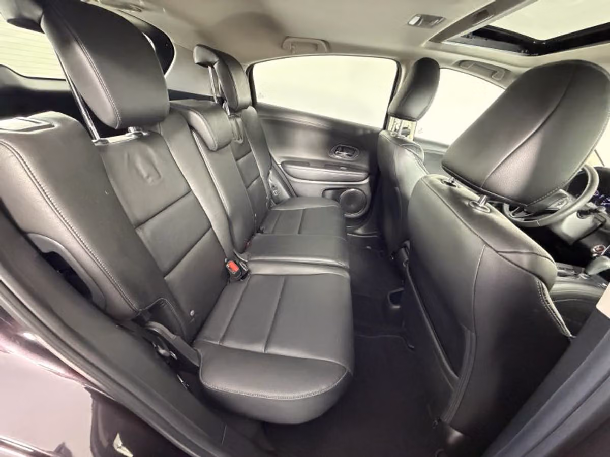 2016 Honda HR-V EX-L w/Navi Crossover Image 35
