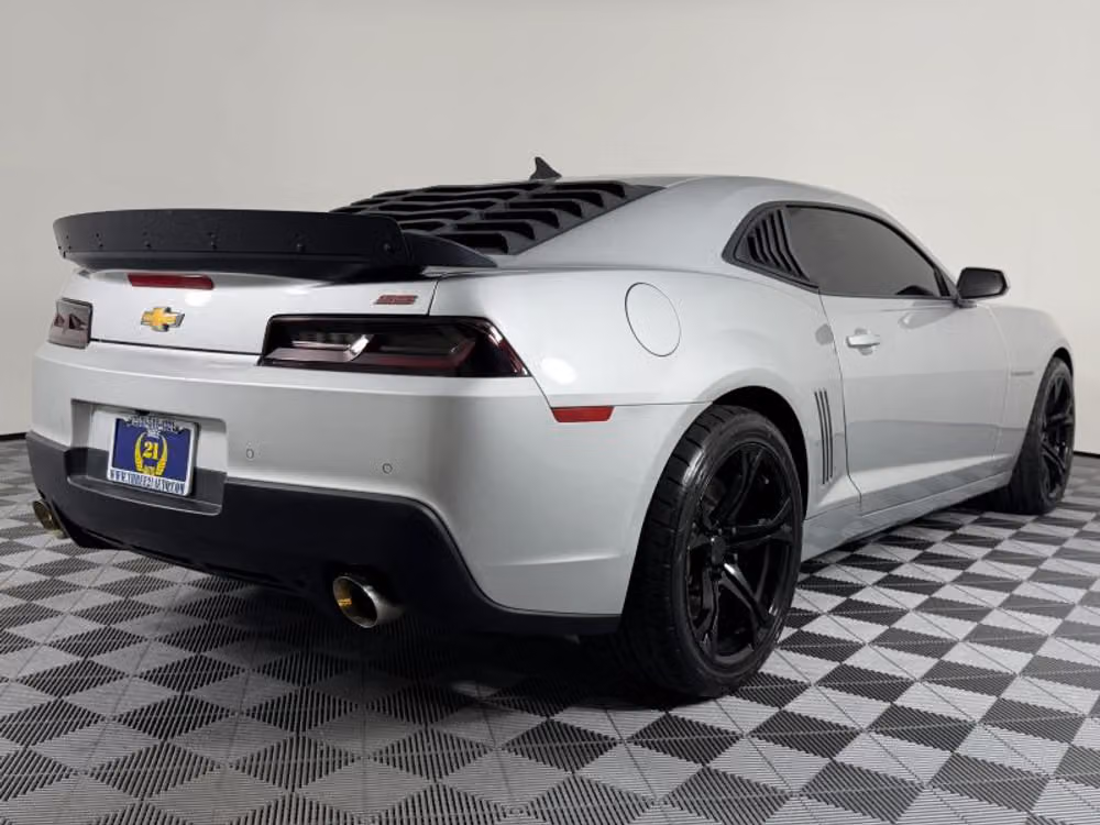 2015 Chevrolet Camaro SS Image 8