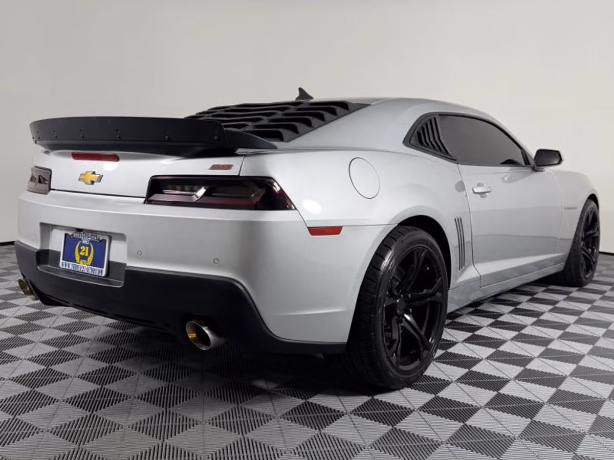 2015 Chevrolet Camaro SS Image 8