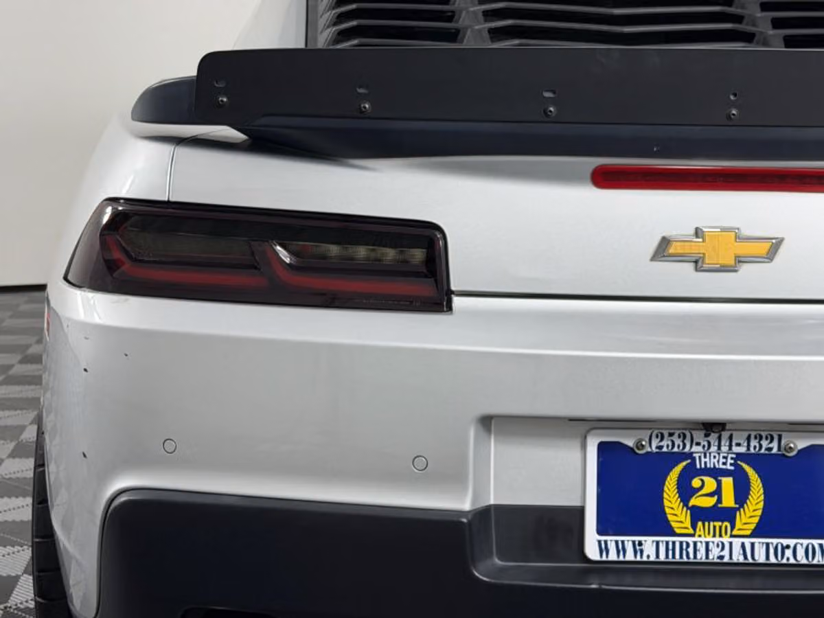 2015 Chevrolet Camaro SS Image 10