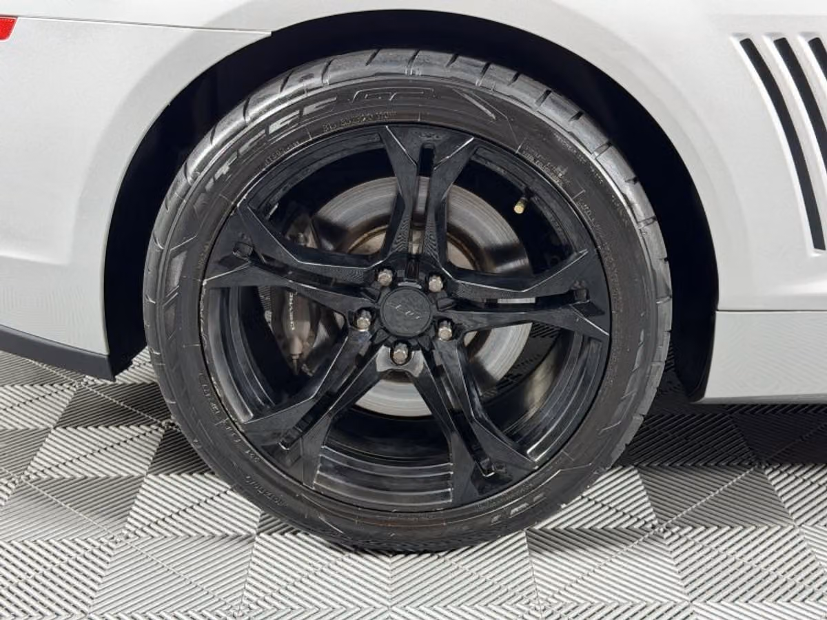 2015 Chevrolet Camaro SS Image 14