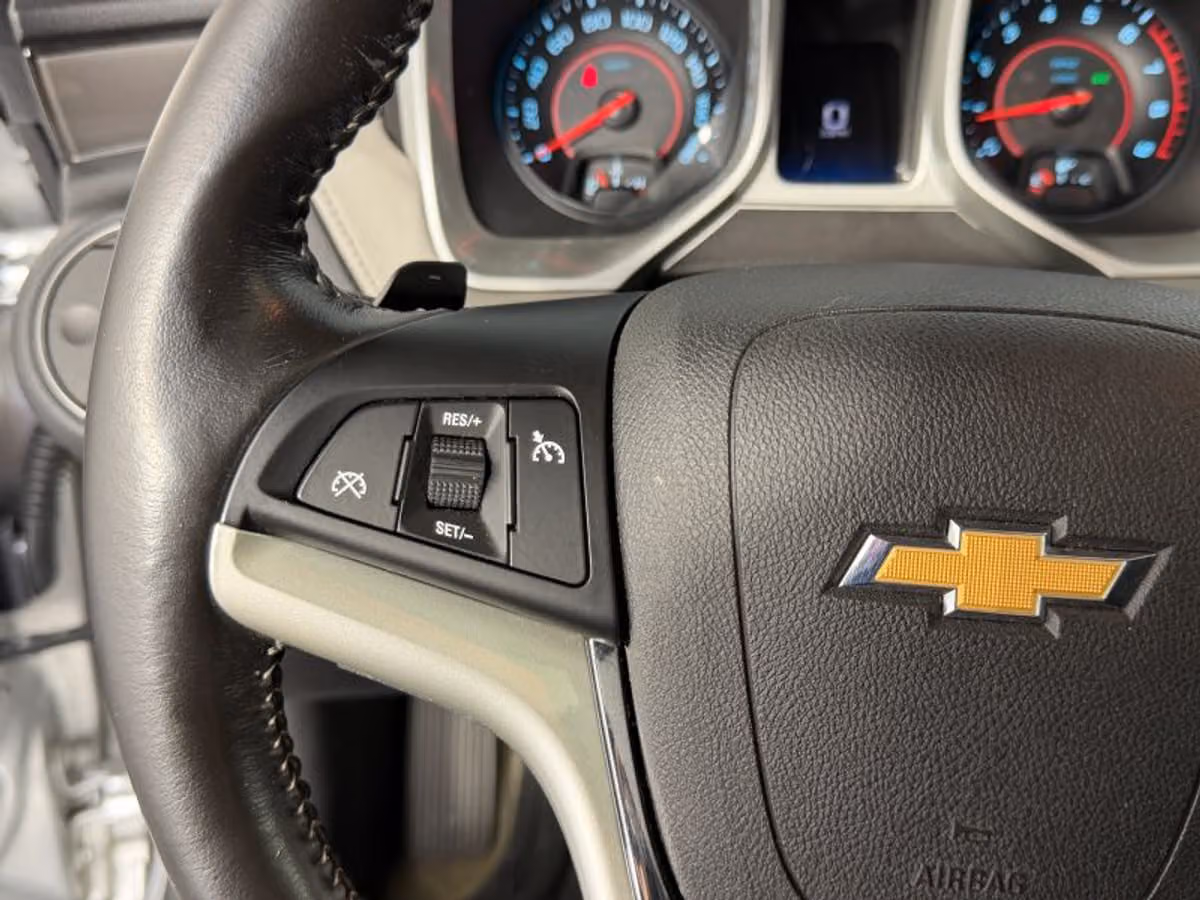 2015 Chevrolet Camaro SS Image 24