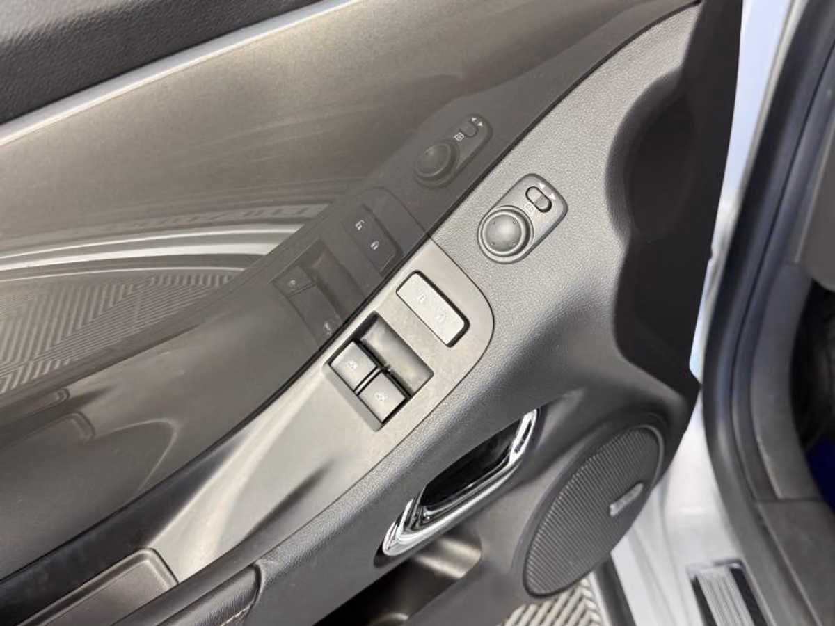 2015 Chevrolet Camaro SS Image 32