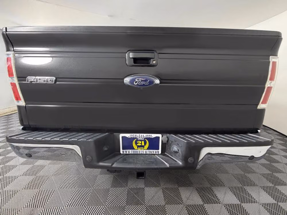 2014 Ford F-150 Lariat SuperCrew Image 9