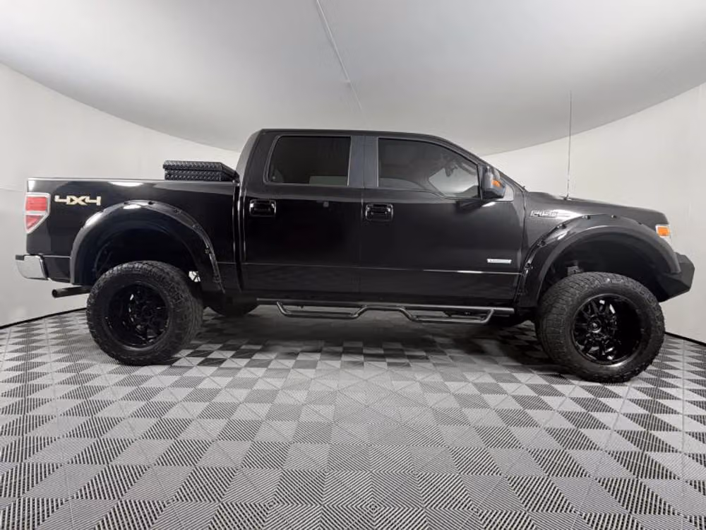 2014 Ford F-150 Lariat SuperCrew Image 29