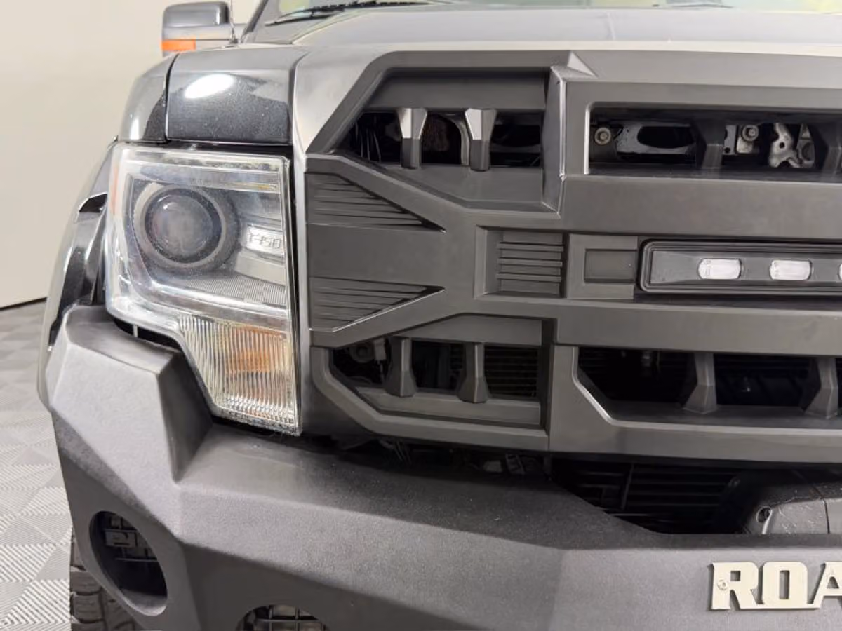 2014 Ford F-150 Lariat SuperCrew Image 4