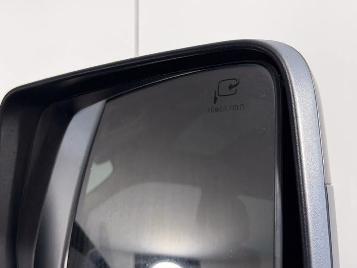 2014 Ford F-150 Lariat SuperCrew Image 33