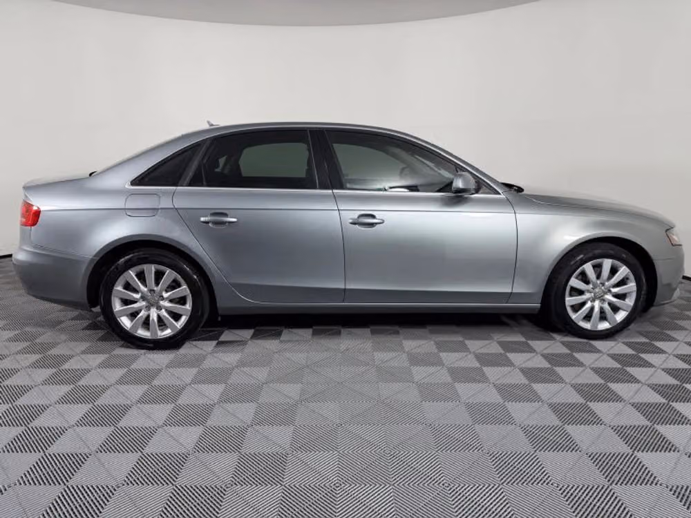 2011 Audi A4 2.0T quattro Premium Plus Image 28