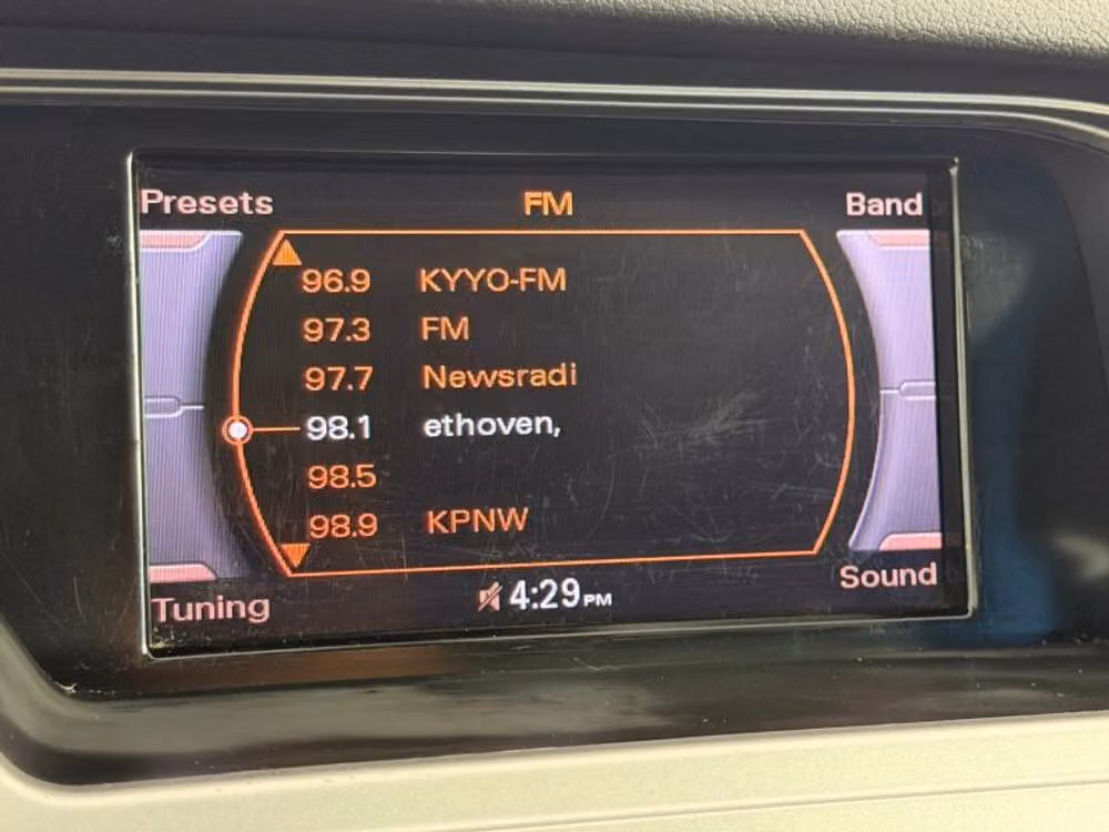 2011 Audi A4 2.0T quattro Premium Plus Image 34