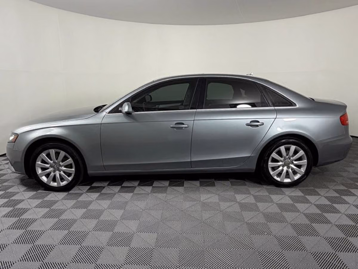 2011 Audi A4 2.0T quattro Premium Plus Image 8