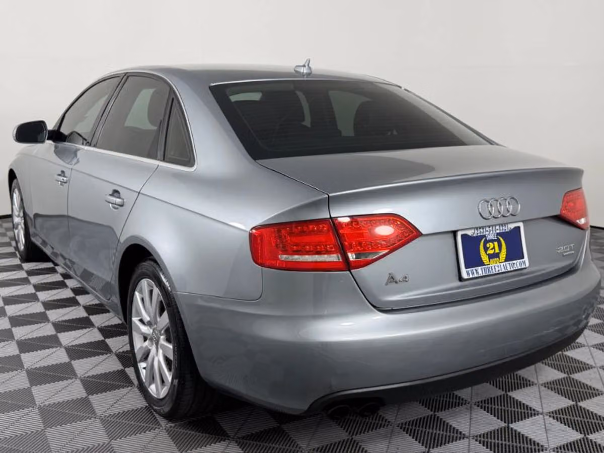 2011 Audi A4 2.0T quattro Premium Plus Image 10