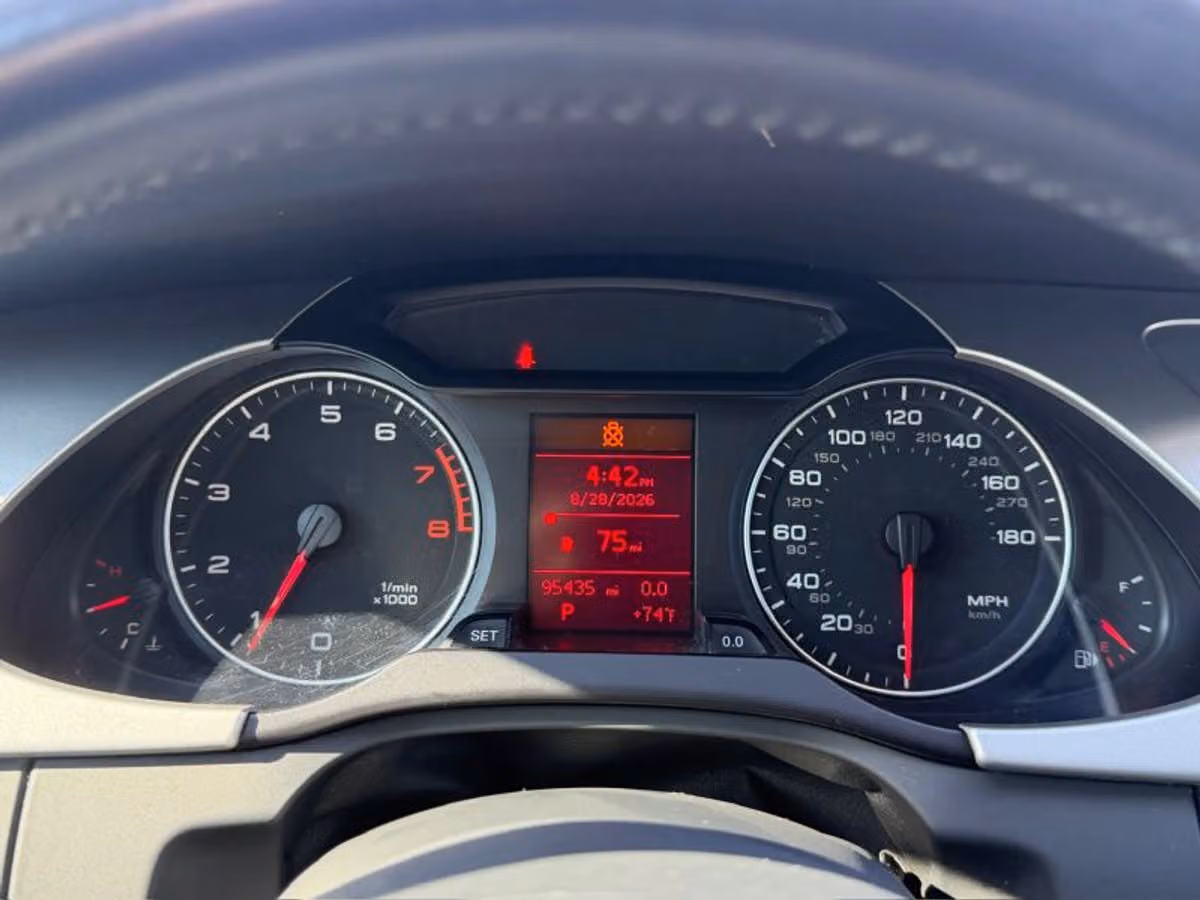 2011 Audi A4 2.0T quattro Premium Plus Image 43