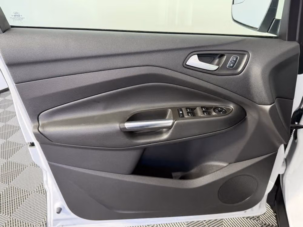 2018 Ford Escape SE Image 17