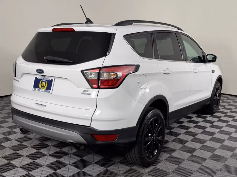 2018 Ford Escape SE Image 22