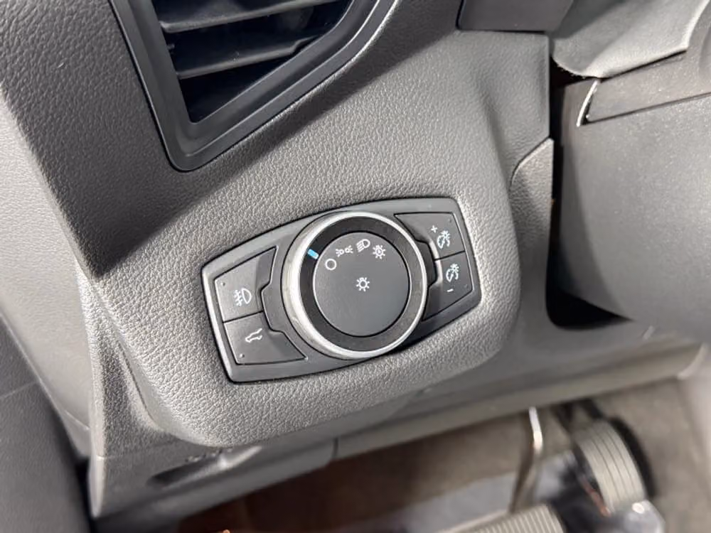 2018 Ford Escape SE Image 30