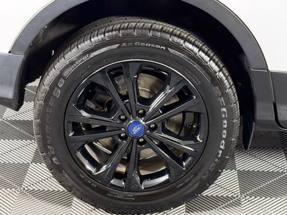 2018 Ford Escape SE Image 25