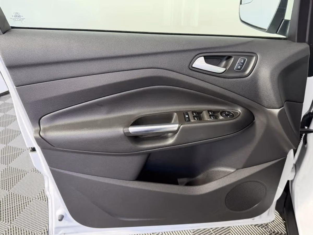 2018 Ford Escape SE Image 17