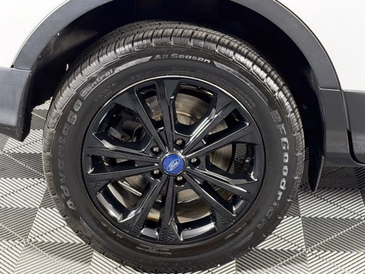 2018 Ford Escape SE Image 25