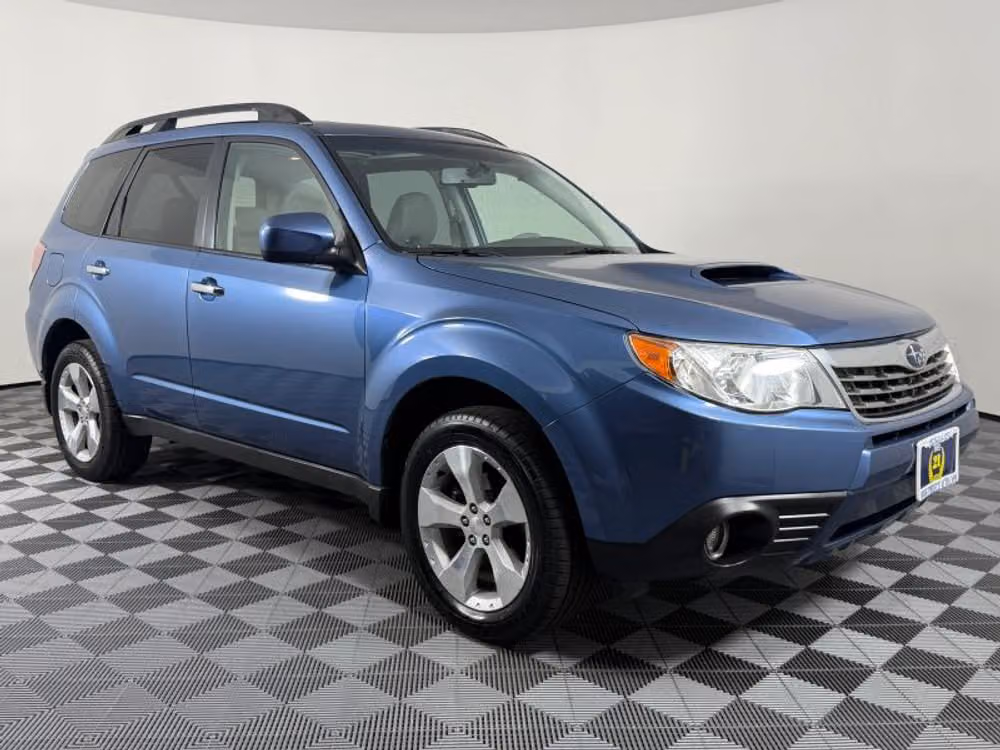 2009 Subaru Forester XT Limited Sport Utility 4D Crossover Image 6