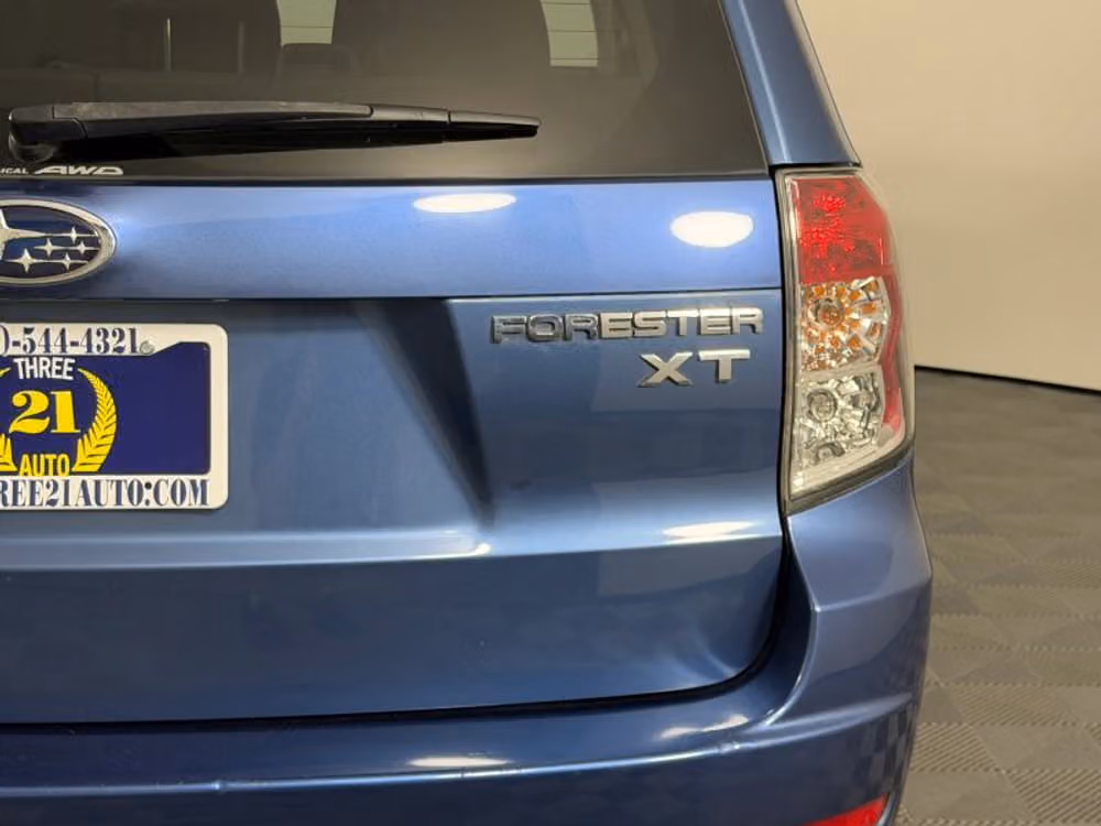 2009 Subaru Forester XT Limited Sport Utility 4D Crossover Image 11
